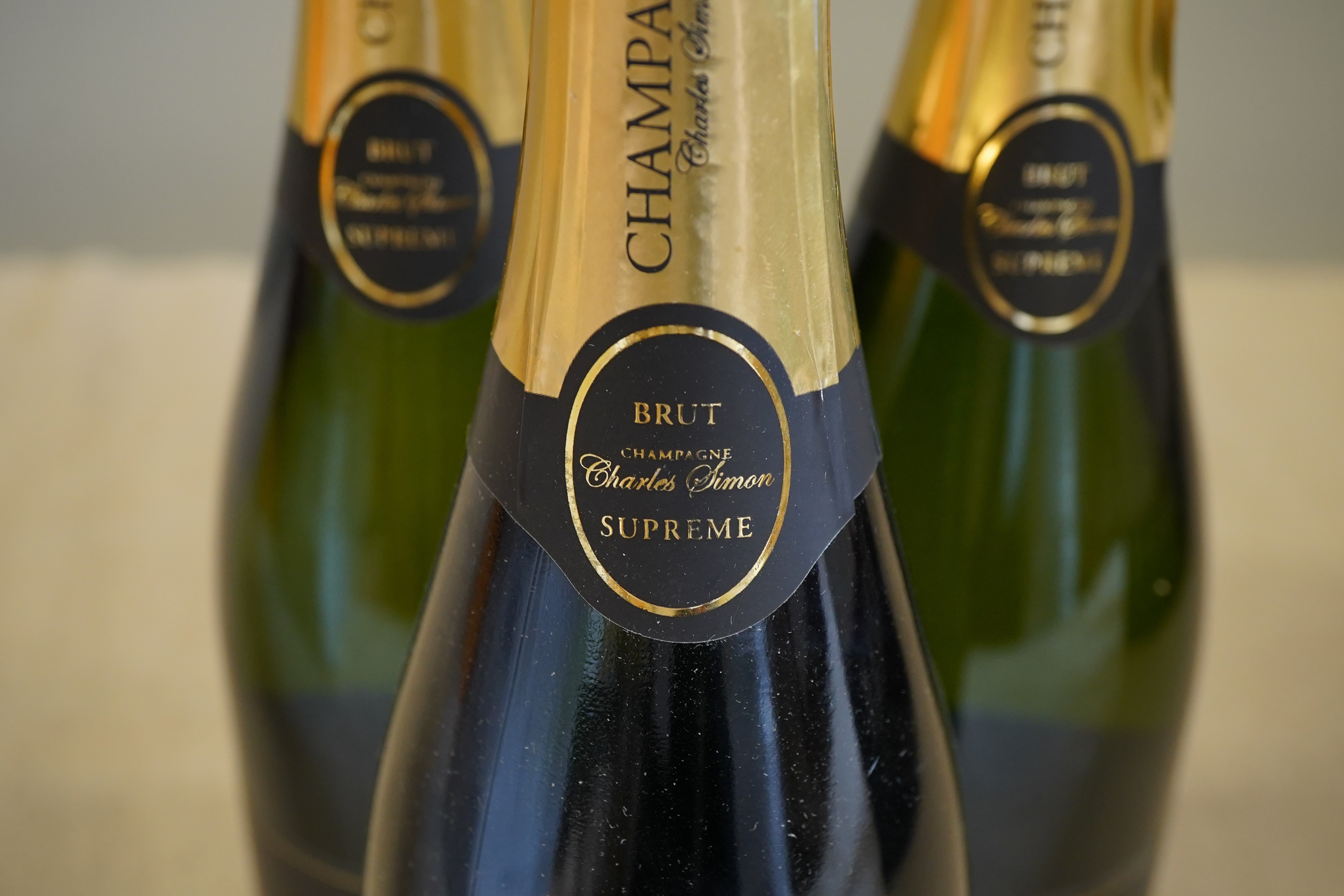 Champagne: Charles Simon, Brut Suprême, NV